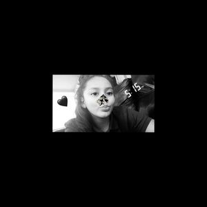 Meet your Posher, Lidia